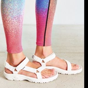 TEVA HURRICANE XLT2 WOMENS STRAP SANDALS BRIGHT WH